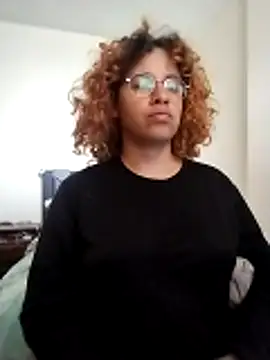 Snapshot of EmmaMelissa0521 chatting on February 7, 6:22 pm EmmaMelissa0521 online show from February 7, 6:22 pm