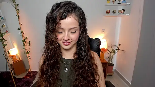Cassandra Caiin online show from July 21, 10:01 pm
