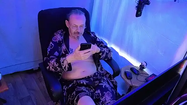 Richy  Rich  online show from April 12, 12:04 am