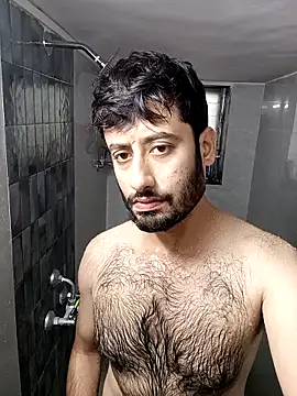 Snapshot of SimplyKarthik09 chatting on November 5, 5:40 am SimplyKarthik09 online show from November 5, 5:40 am