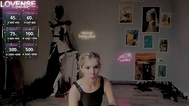 Careful i bite online show from October 16, 4:24 am