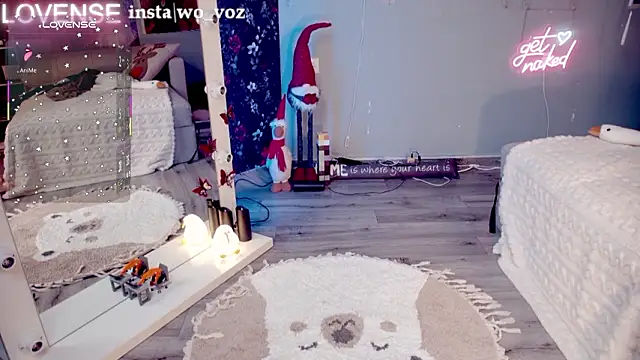 Careful i bite online show from January 19, 8:40 am