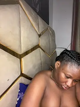 catty3232 online show from October 15, 12:00 am