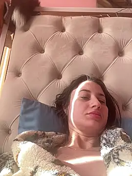 Flossy Vettie online show from March 18, 1:31 pm