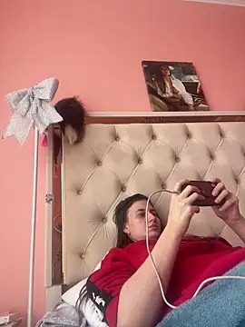 Flossy Vettie online show from November 11, 12:05 pm