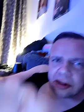 bigdicksperm83 online show from February 25, 5:28 am