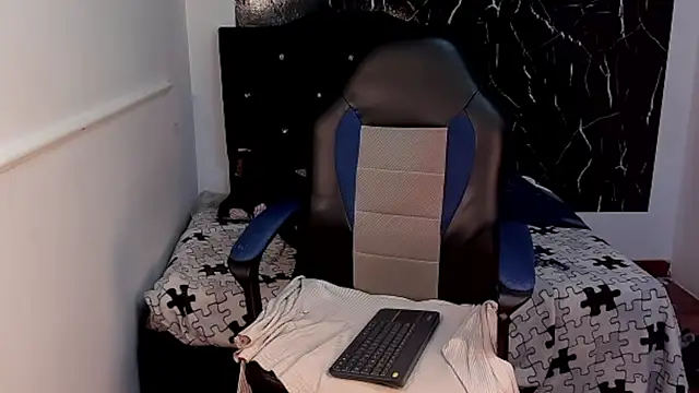 Lu doll online show from November 3, 9:32 am