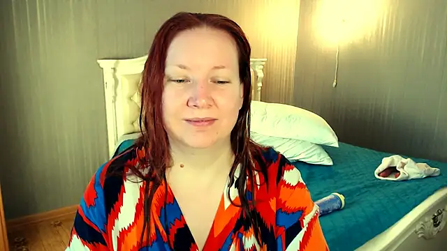 GoddessLara online show from April 1, 1:06 am