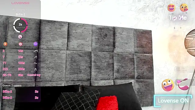 SusanRodriguez  online show from March 4, 10:05 pm