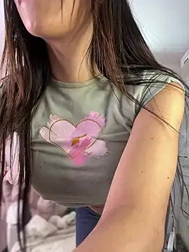 Emmily 19 online show from February 6, 2:33 am