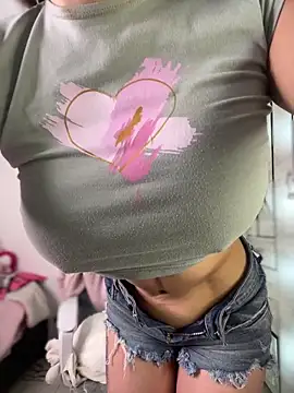 Emmily 19 online show from February 12, 10:59 pm