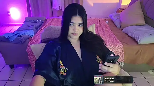 feluriana online show from May 15, 11:56 pm