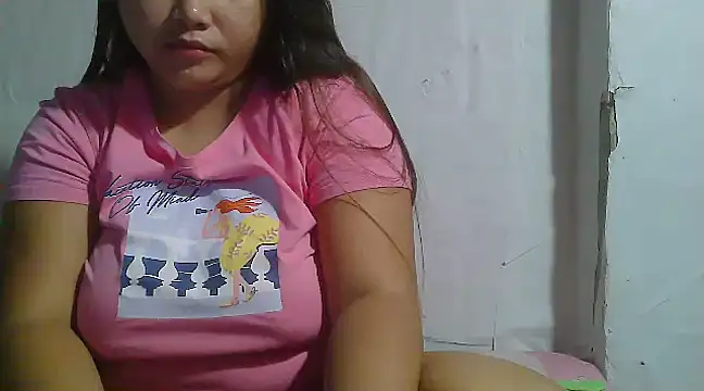 Snapshot of Creamsweetpussy28 chatting on December 27, 7:14 pm Creamsweetpussy28 online show from December 27, 7:14 pm