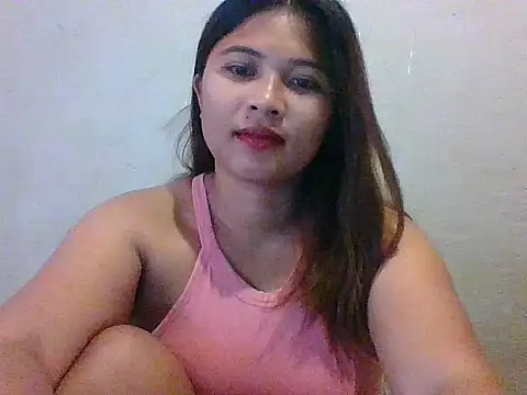 Snapshot of wildsexypinay33x chatting on September 13, 12:54 am wildsexypinay33x online show from September 13, 12:54 am