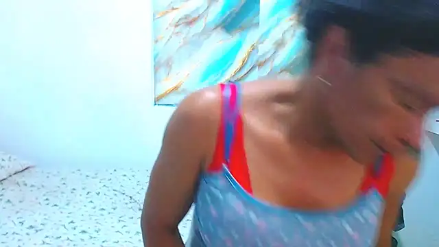 Snapshot of cositarrica_xxx chatting on January 10, 2:30 pm cositarrica xxx online show from January 10, 2:30 pm