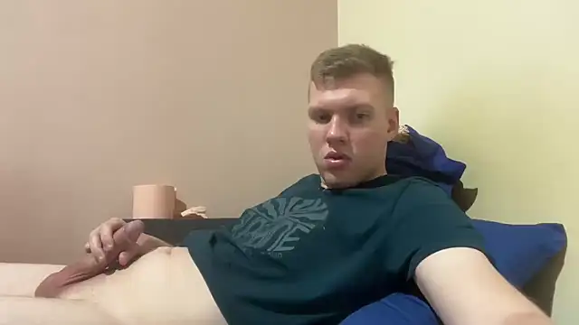 Snapshot of sexybooii6968 chatting on July 28, 7:39 pm sexybooii6968 online show from July 28, 7:39 pm
