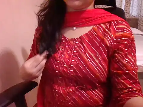 Pinky 4 online show from February 3, 3:48 am