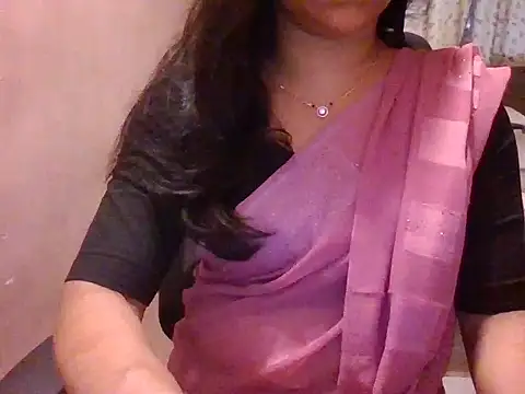 Snapshot of Pinky_4 chatting on June 22, 11:29 am Pinky 4 online show from June 22, 11:29 am