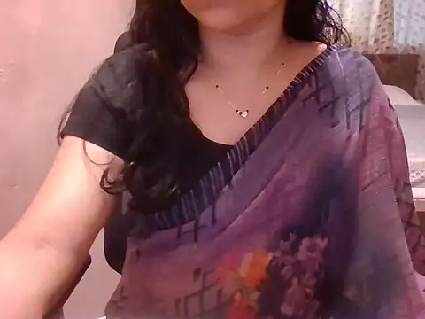 Snapshot of Pinky_4 chatting on July 16, 7:03 am Pinky 4 online show from July 16, 7:03 am