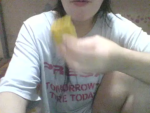 Snapshot of spankmybootyxxx chatting on January 16, 10:41 am spankmybootyxxx online show from January 16, 10:41 am