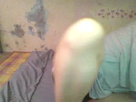 Snapshot of spankmybootyxxx chatting on February 5, 3:22 am spankmybootyxxx online show from February 5, 3:22 am