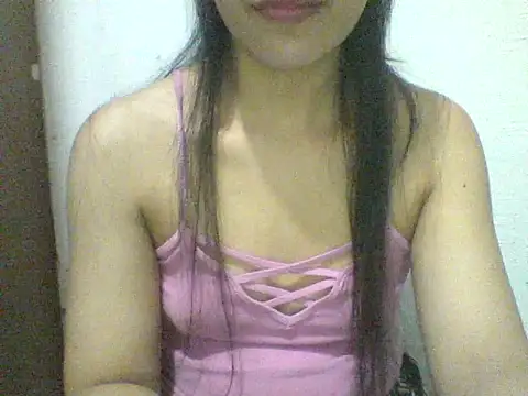 Snapshot of spankmybootyxxx chatting on February 13, 10:44 am spankmybootyxxx online show from February 13, 10:44 am