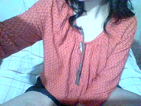 Snapshot of spankmybootyxxx chatting on March 11, 4:24 pm spankmybootyxxx online show from March 11, 4:24 pm