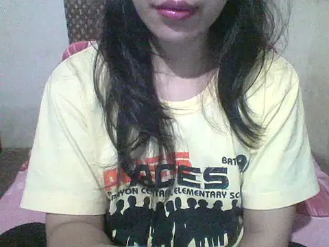 Snapshot of spankmybootyxxx chatting on March 14, 1:34 am spankmybootyxxx online show from March 14, 1:34 am