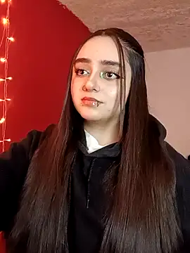 Snapshot of IvonneT chatting on October 11, 11:25 pm IvonneT online show from October 11, 11:25 pm