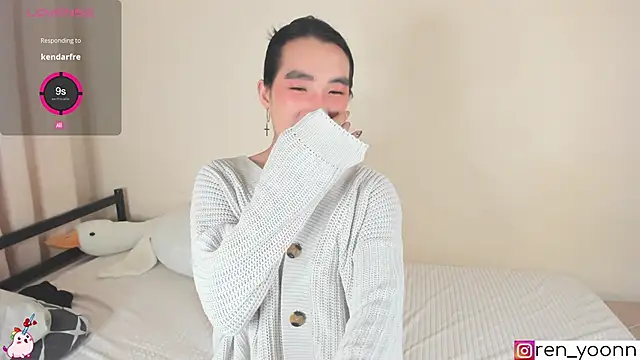 Ren yoon online show from September 12, 11:15 pm