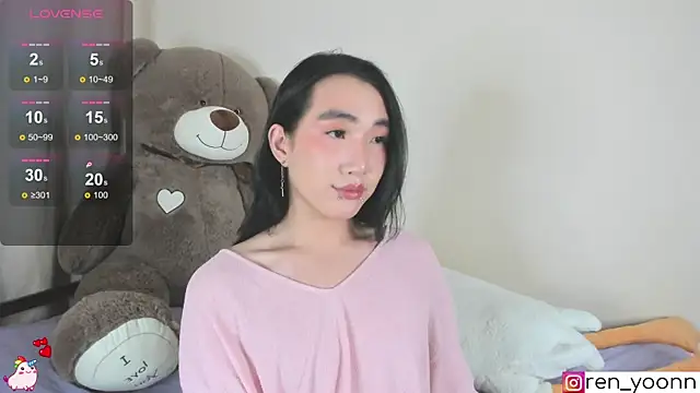 Ren yoon online show from October 31, 3:18 am