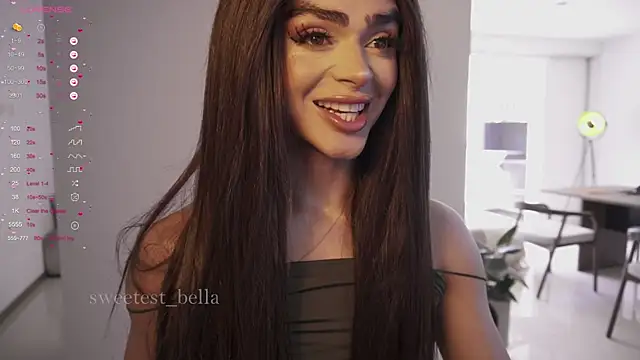 Snapshot of sweetest_bella chatting on July 24, 4:16 pm sweetest bella online show from July 24, 4:16 pm