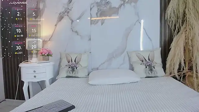 hannahill69 online show from January 14, 4:07 am