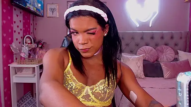 alexa rodriicum online show from June 9, 5:13 pm