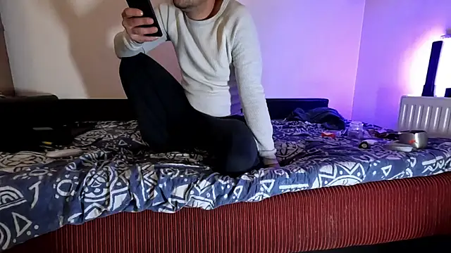 Snapshot of Lucas1andOnly4Girl chatting on December 26, 10:20 pm Lucas1andOnly4Girl online show from December 26, 10:20 pm