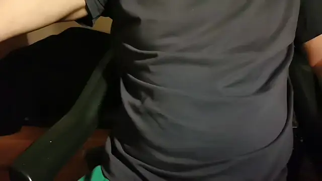 Lucas1andOnly4Girl online show from December 14, 10:36 pm