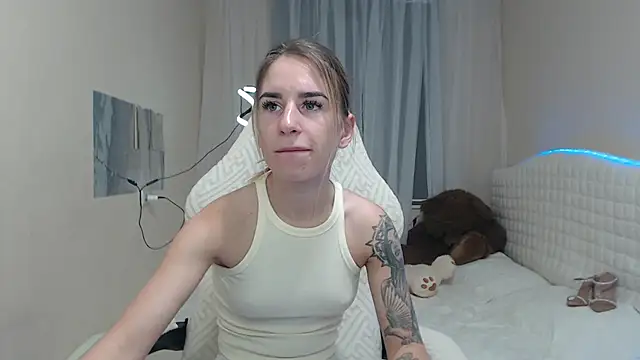 DeboraHorny online show from November 17, 7:14 am