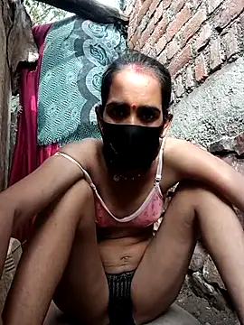 Snapshot of Mohni_Das chatting on July 14, 2:27 am Mohni Das online show from July 14, 2:27 am