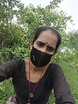 Snapshot of Mohni_Das chatting on July 19, 5:11 am Mohni Das online show from July 19, 5:11 am