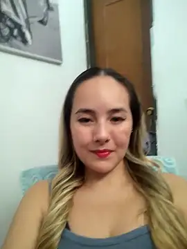 Snapshot of dream_sexxx_69 chatting on April 20, 1:25 pm dream sexxx 69 online show from April 20, 1:25 pm