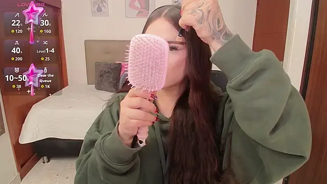 Miley Baker online show from November 4, 2:38 pm