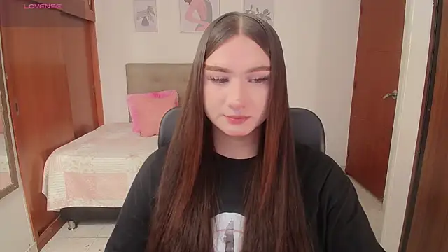 Miley Baker online show from November 24, 4:07 pm