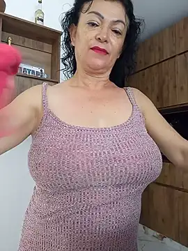 Snapshot of Friendly_2024 chatting on May 18, 1:39 pm Friendly 2024 online show from May 18, 1:39 pm