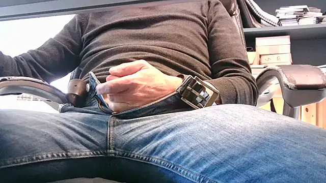 Snapshot of keks788 chatting on February 4, 10:43 am keks788 online show from February 4, 10:43 am