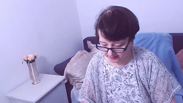 ChristaRose online show from January 19, 8:30 pm