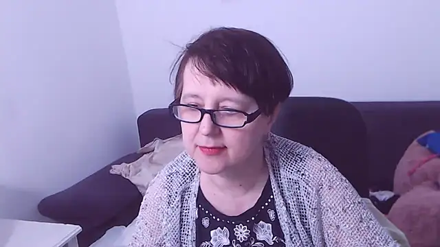 ChristaRose online show from March 1, 1:00 am