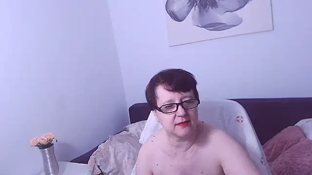 ChristaRose online show from September 13, 10:31 pm