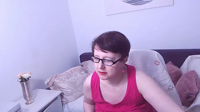 ChristaRose online show from September 25, 6:33 pm