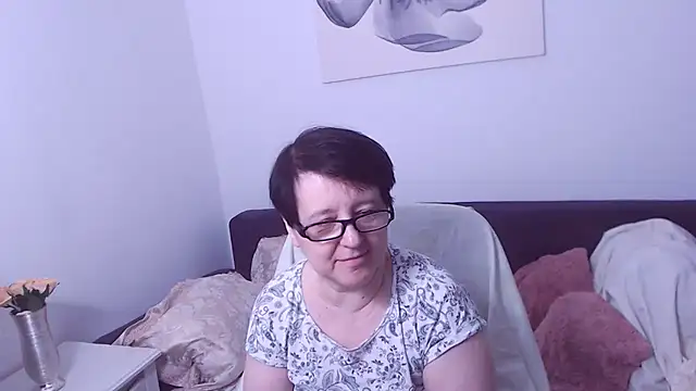 ChristaRose online show from March 21, 11:30 pm