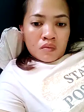 Snapshot of amariaxxx388 chatting on February 3, 4:25 am amariaxxx388 online show from February 3, 4:25 am